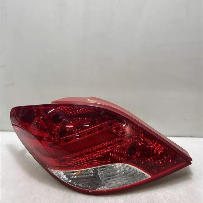 Fanale posteriore sinistro