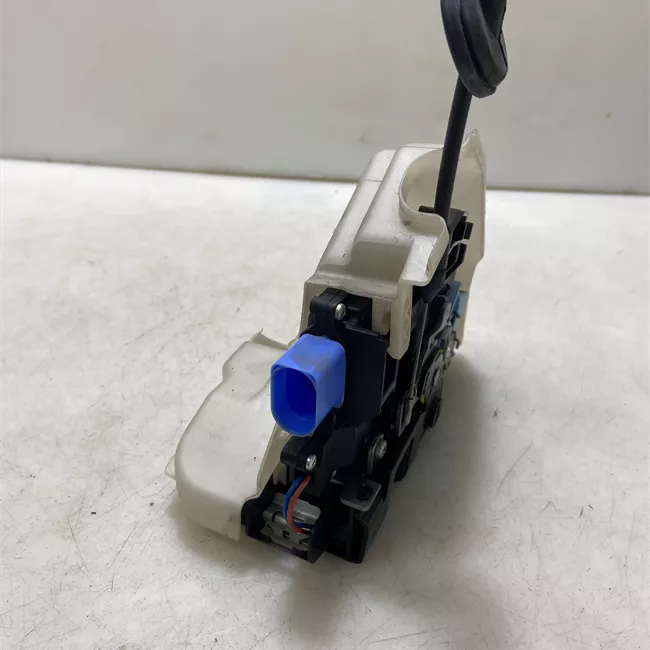 Serratura porta posteriore destra