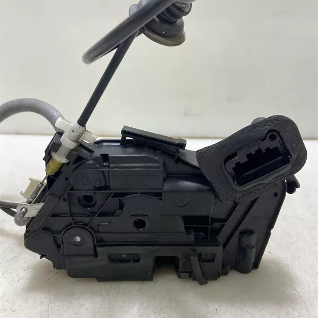 Serratura porta anteriore destra con chiusuraa centralizzata