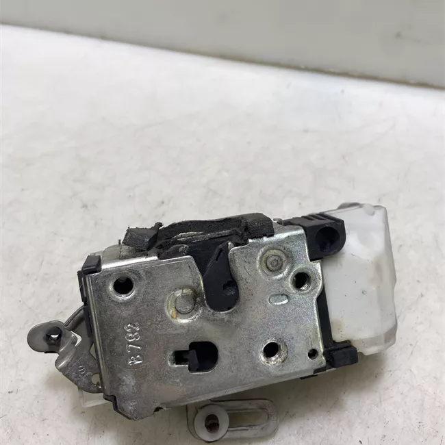 Serratura porta anteriore sinistra