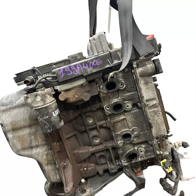 Motore semicompleto rotazionale