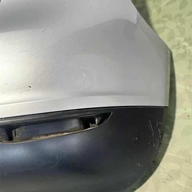 Paraurti posteriore con primer/sens parch