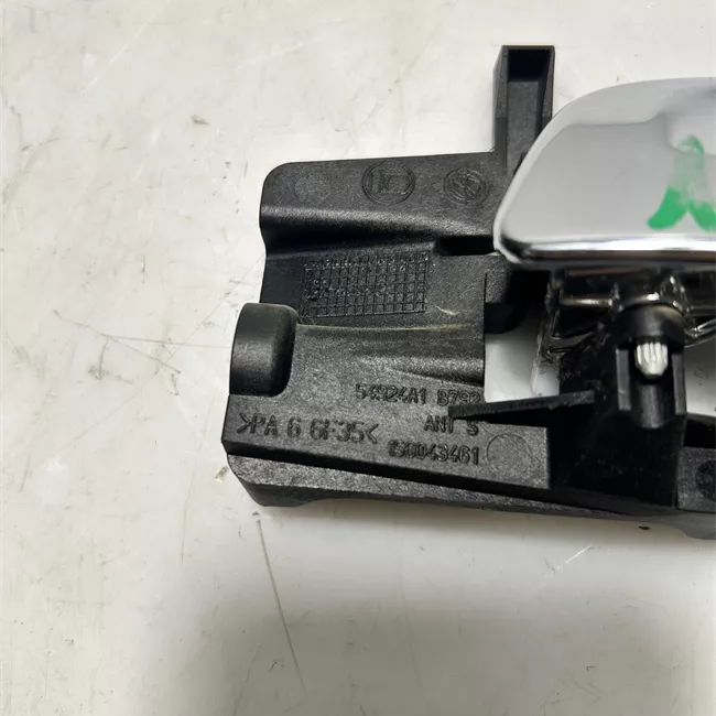 Maniglia interna apertura porta anteriore sinistra