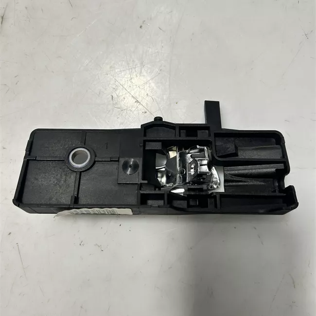 Maniglia interna apertura porta anteriore sinistra