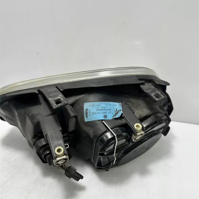 Proiettore destro con fendinebbia