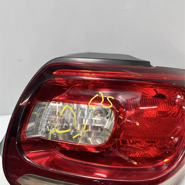 Fanale posteriore destro