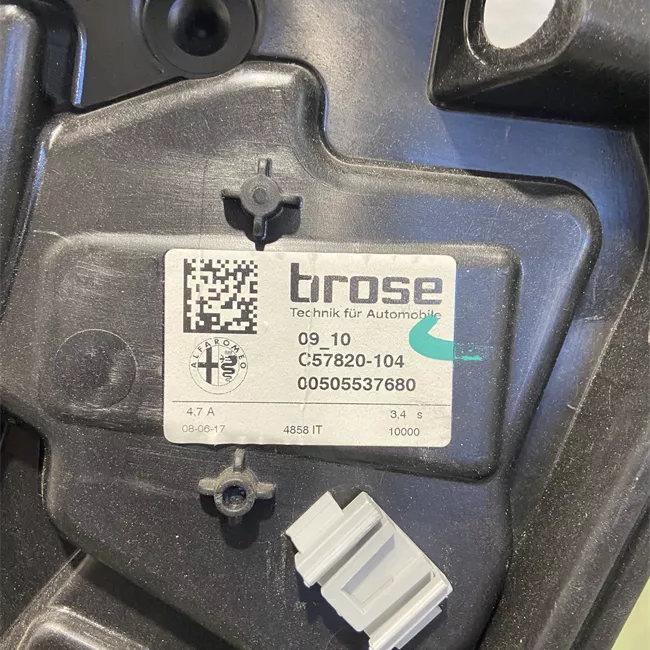 Pannello supporto alzacristallo porta posteriore destro