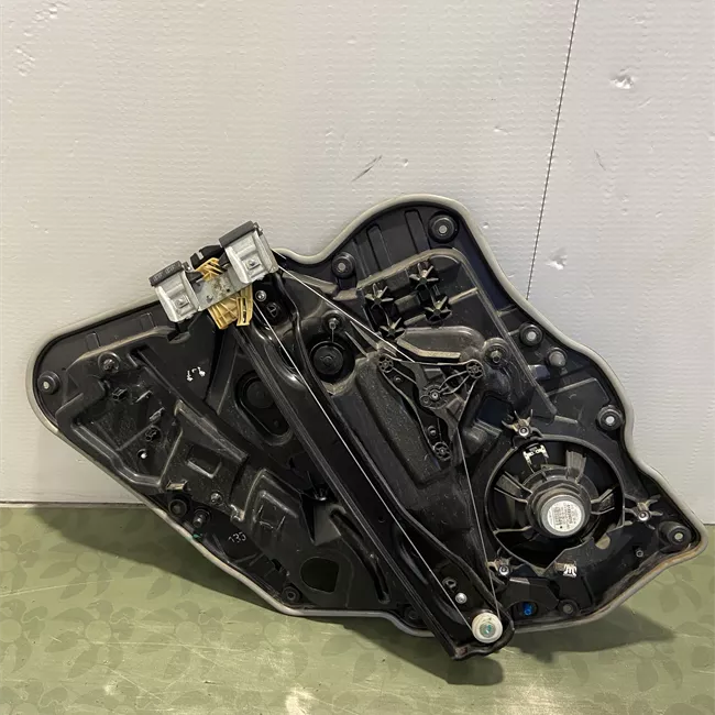 Pannello supporto alzacristallo porta posteriore destro