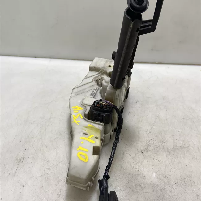 Serratura porta anteriore sinistra