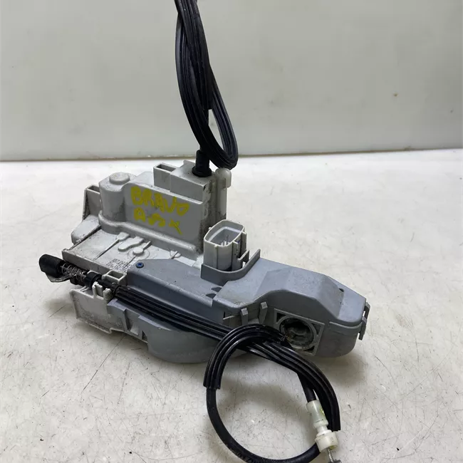 Serratura porta anteriore sinistra con safe lock