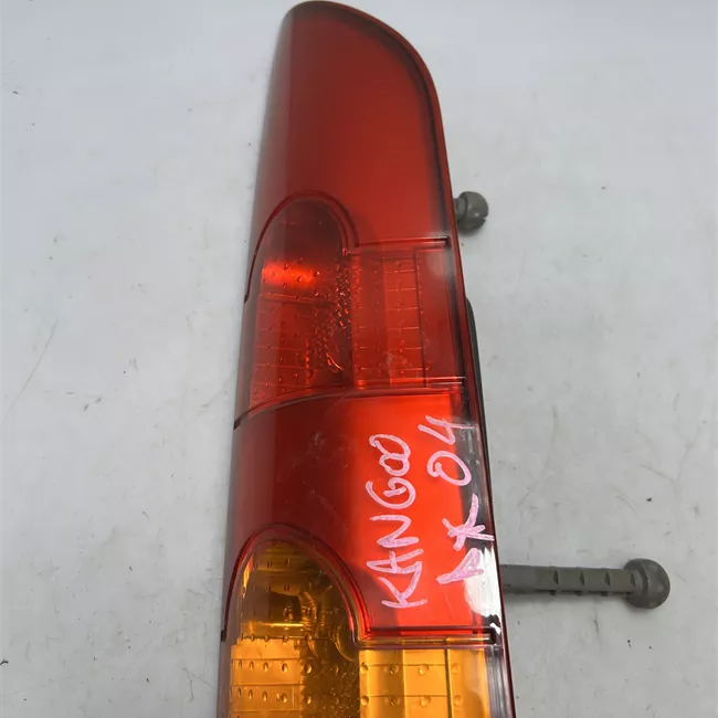 Fanale posteriore destro portello posteriore