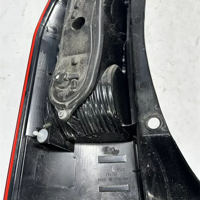 Fanale posteriore destro 11/04<