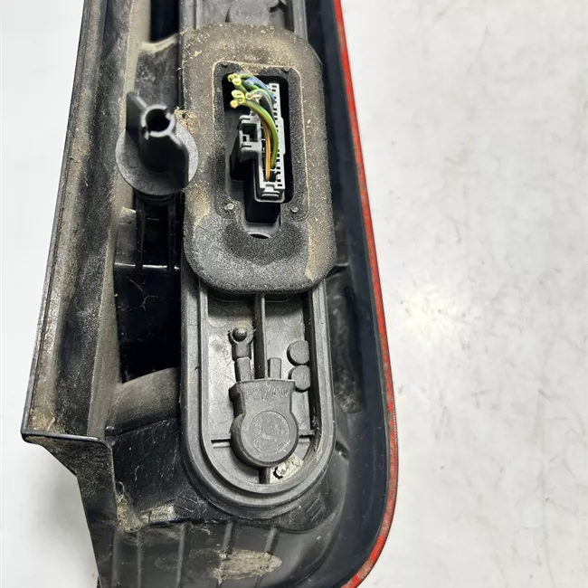 Fanale posteriore sinistro