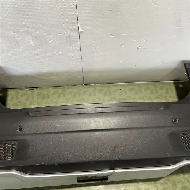 Paraurti posteriore Limited/sensore parchiusura