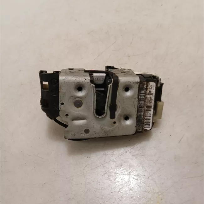 Serratura porta anteriore destra