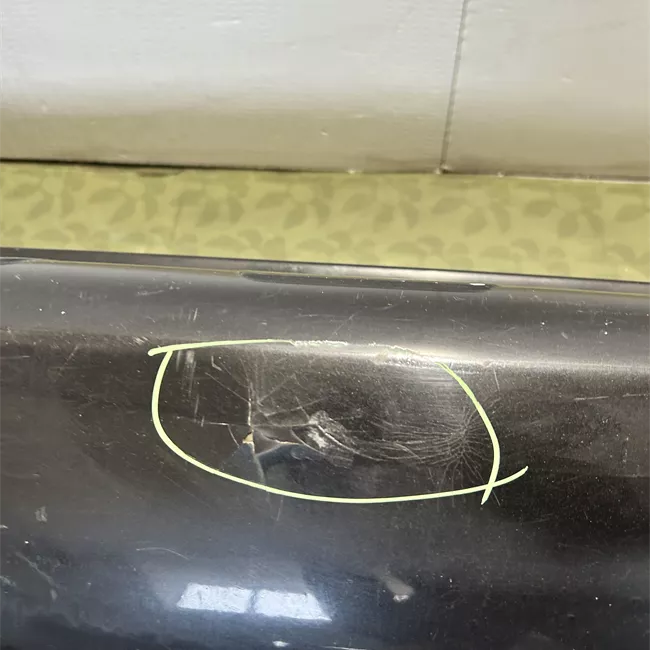 Paraurti posteriore centrale superiore primer