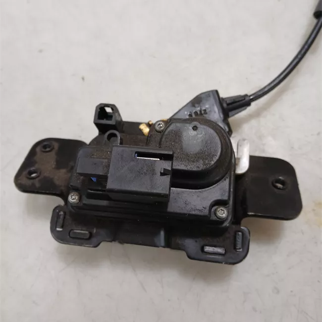 Serratura portello posteriore