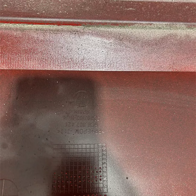 Paraurti posteriore con sensori parcheggio primer