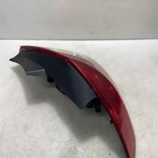 Fanale posteriore sinistro