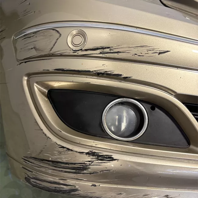 Paraurti anteriore con sensore parcheggio Primer