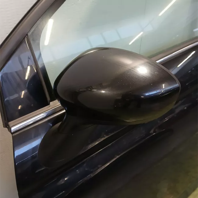 Porta anteriore sinistra