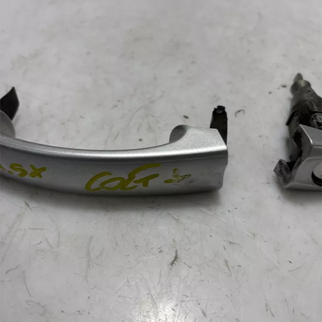 Maniglia porta anteriore sinistra primer