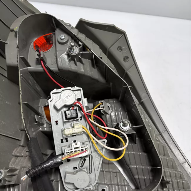 Fanale posteriore destro