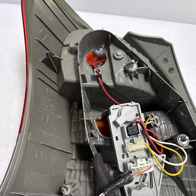 Fanale posteriore destro