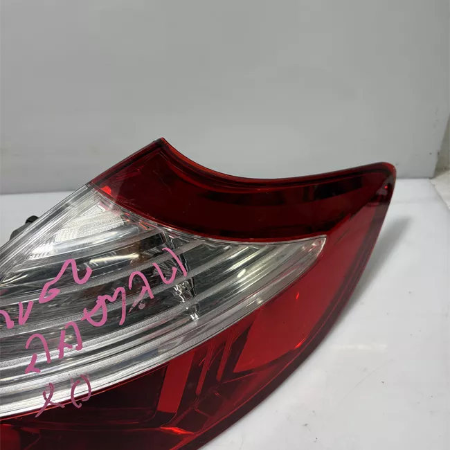 Fanale posteriore parte esterno destro