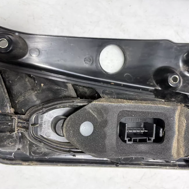 Fanale posteriore sinistro