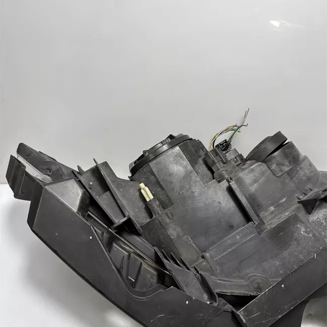 Proiettore sinistro EBAS0-EPACKP