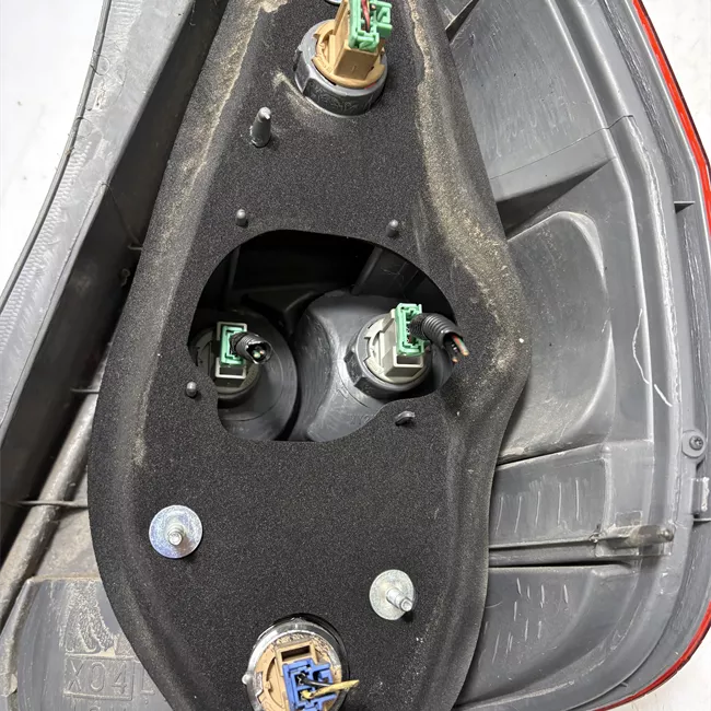 Fanale posteriore sinistro 2005>