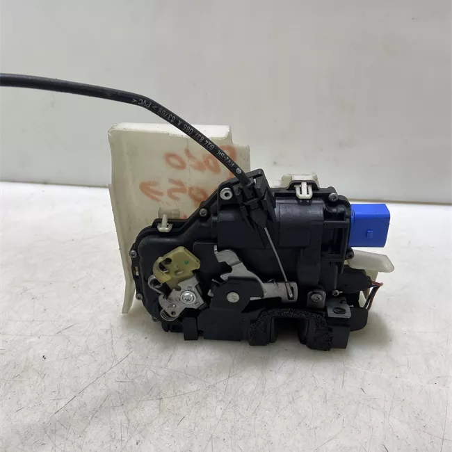 Serratura porta anteriore sinistra