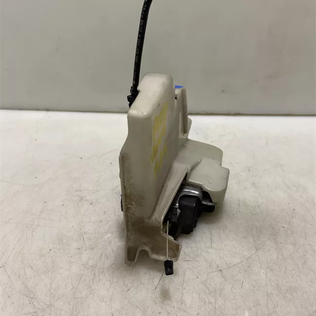 Serratura porta anteriore destra