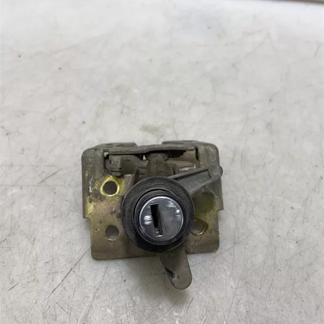 Serratura portello posteriore