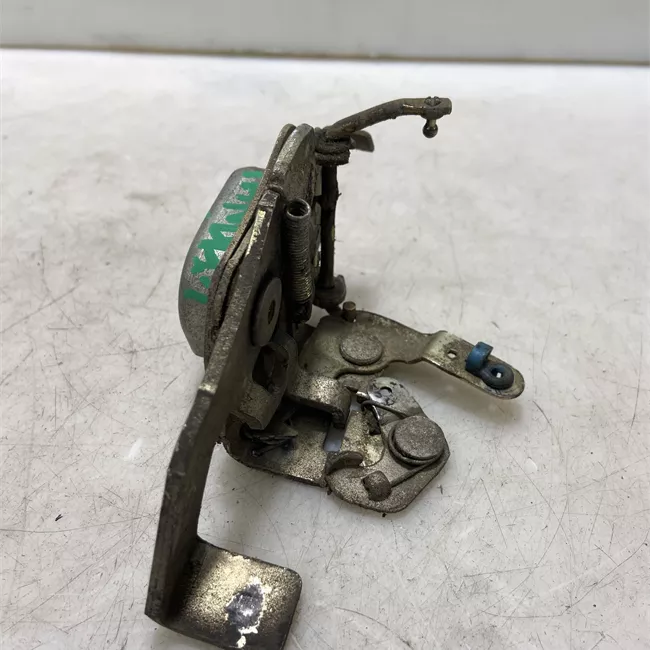 Serratura porta anteriore sinistra