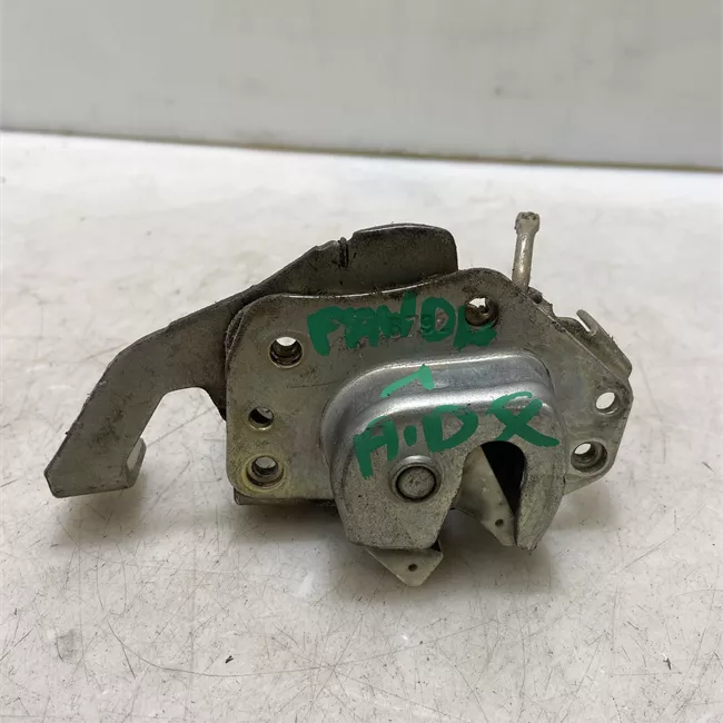 Serratura porta anteriore destra