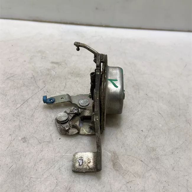 Serratura porta anteriore destra