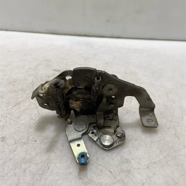 Serratura porta anteriore destra