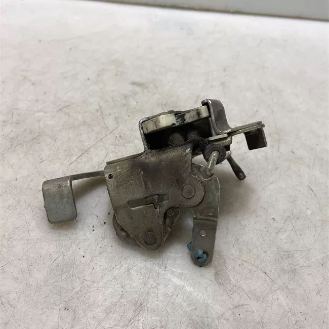 Serratura porta anteriore destra