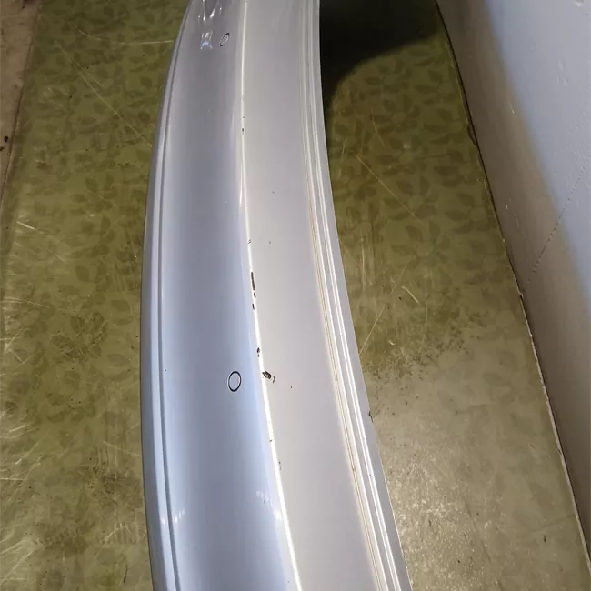 Paraurti posteriore con primer/sens parch