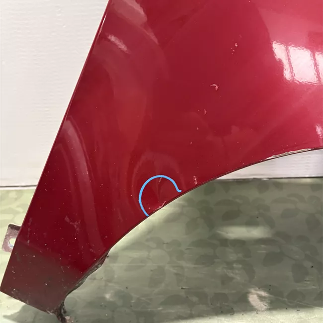 Parafango anteriore destro