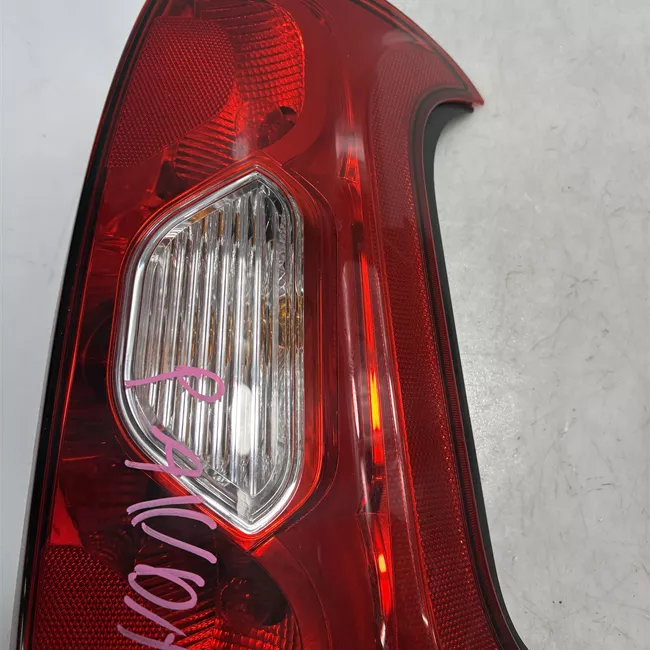 Fanale posteriore destro