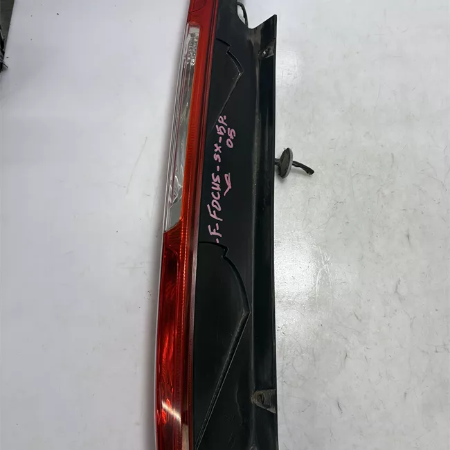 Fanale posteriore sinistro