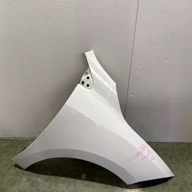 Parafango anteriore destro