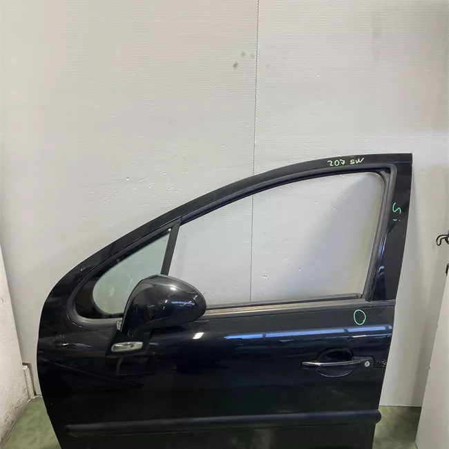 Porta anteriore sinistra