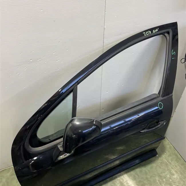 Porta anteriore sinistra