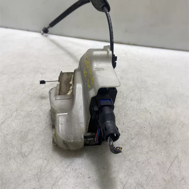 Serratura porta anteriore destra