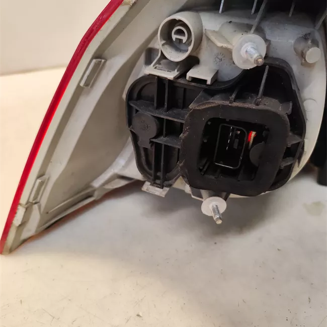 Fanale posteriore parte esterno destro