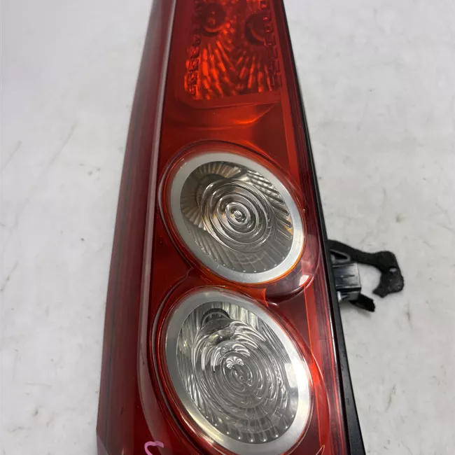 Fanale posteriore sinistro